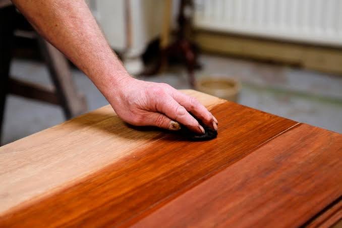 Furniture & Wood Polishing